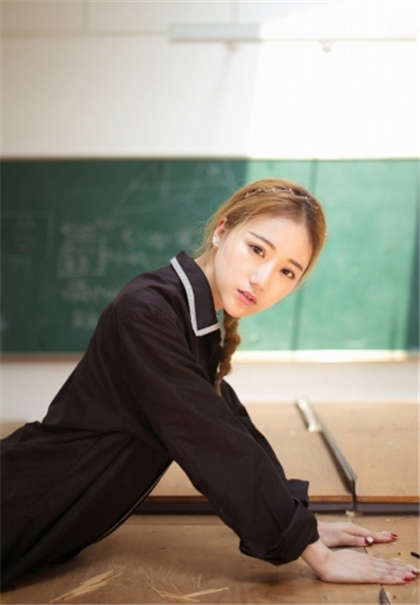 啊啊~嗯~-我把数学老师给插了_两性关系