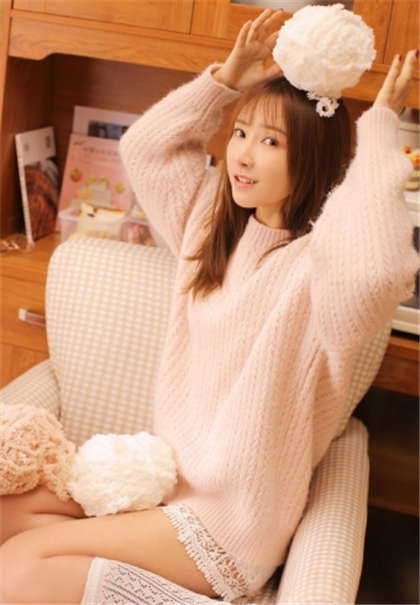 上女同桌黄文-他撑开了她的紧致花壶_两性关系