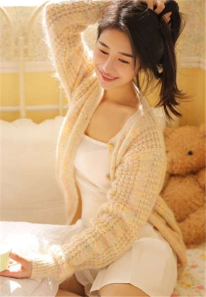 爹地好棒快一点明德晓雯-将蓓蕾含入口中_两性关系