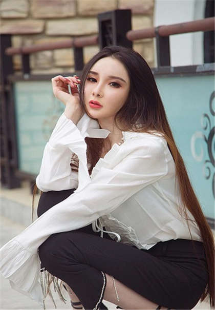 校园污污的文章-如狼似虎的熟妇好爽_两性关系