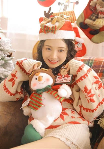 姐弟乱论-少爷惩罚丫鬟往下面塞东西_两性关系