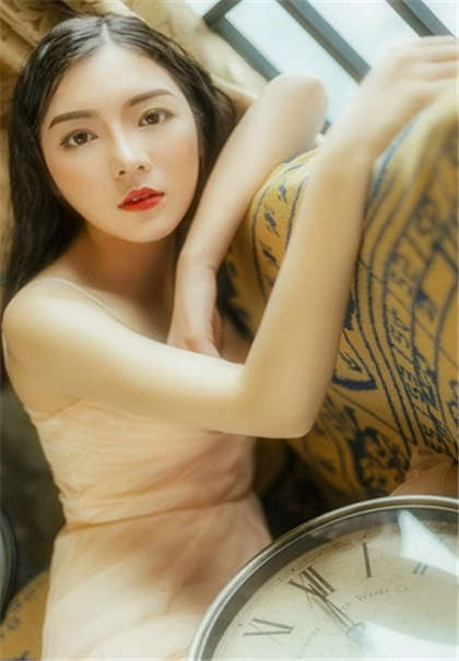 超污的小说的节选办公室-当我女朋友睡着的时候_两性关系