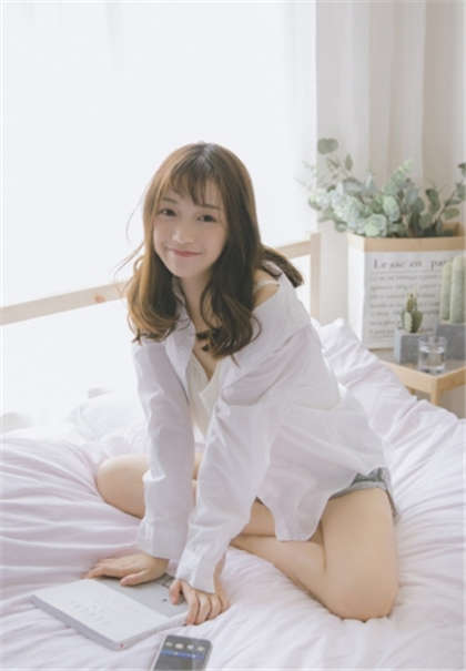 拿女生内裤H文-巨乳秘书挤奶勾引我_两性关系