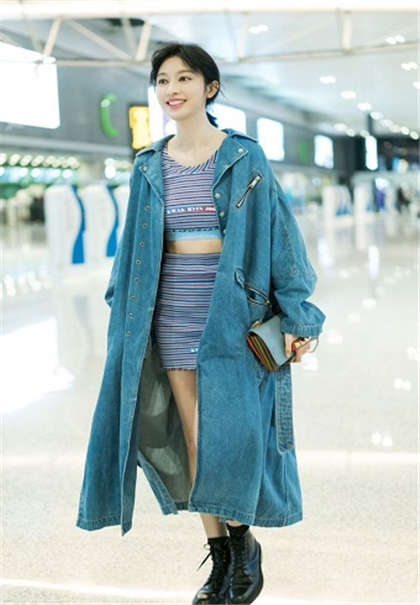 啊用力哦再深-吸吮下体流水_两性关系