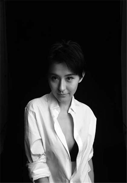 小黄文免费小说-当之无愧的校花_两性关系