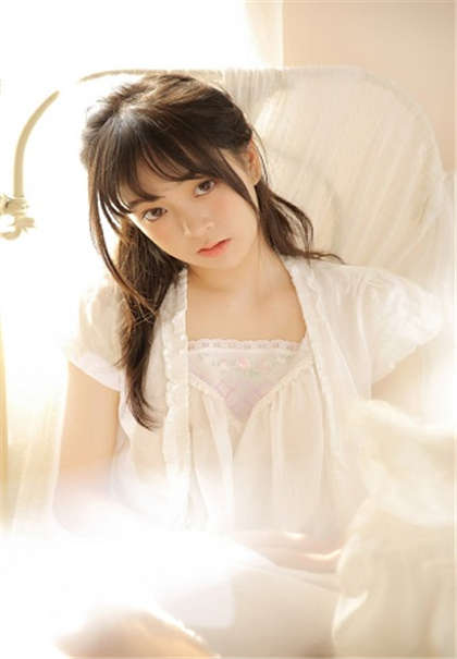 能让下面湿的小说段落-体育课和同桌在教室啪黄文_两性关系