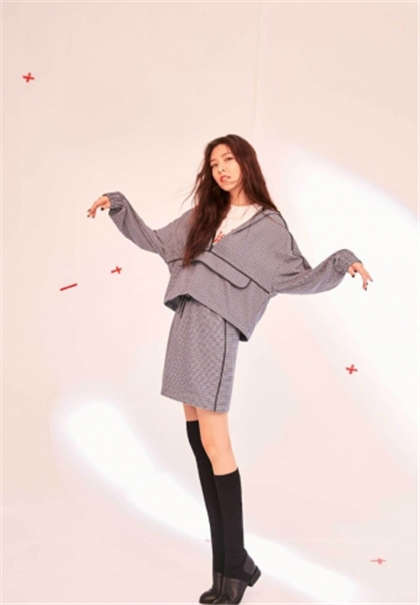 办公室浪荡女秘h-强行进入不顾挣扎_两性关系