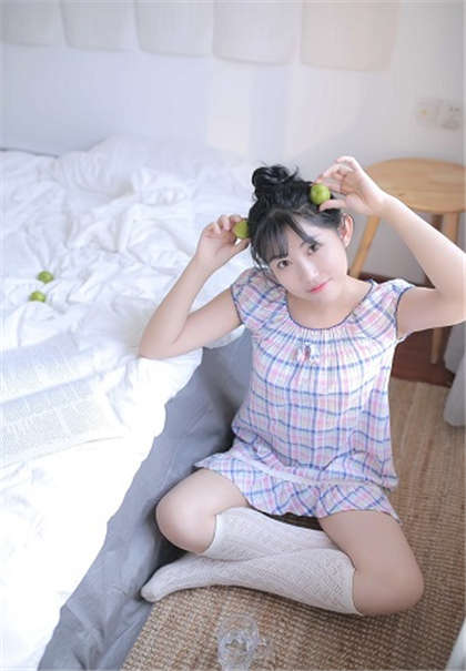 男女淫乱-高潮迭起前后夹攻_两性关系