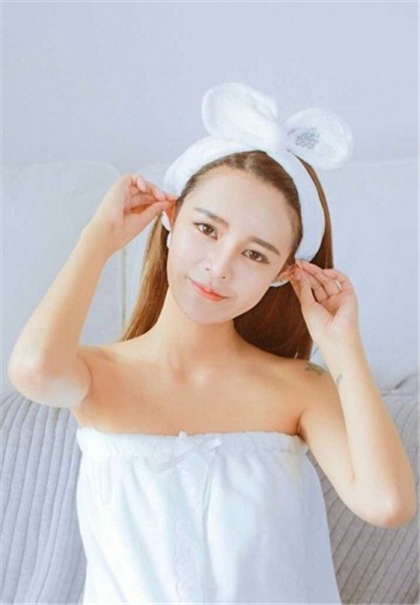 又黄又湿的文章-被男朋友摸下面好难受_两性关系