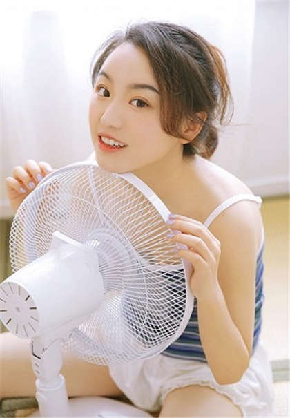 啊 深 这里 好大 插 办公室-好大好硬满满的_两性关系