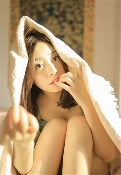 撩到湿的小h文-趁不注意他把手伸进了…_两性关系