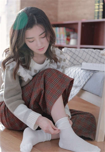 流水小故事-张开腿坐在对象腿上_两性关系