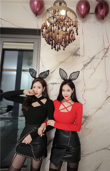 同学教室吸-奶头好大下面好多水水口述_两性关系