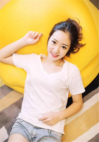 很黄很肉很色的小短文-带点小黄小黄的就行_两性关系