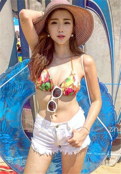 十部必看乱文经典黄文-在她打电话一撞一顶律动h_两性关系