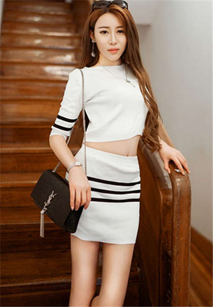 练车教练小说-有点污的插画_两性关系