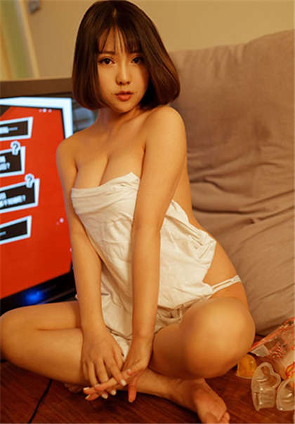 丝袜黄文-在宿舍里上五个女同学_两性关系