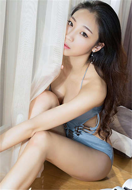 乱合集系列-老师叫我帮她解胸罩_两性关系