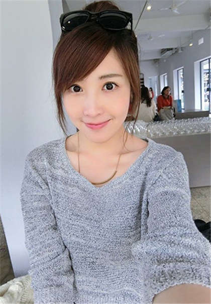 姐弟乱论-少爷惩罚丫鬟往下面塞东西_两性关系