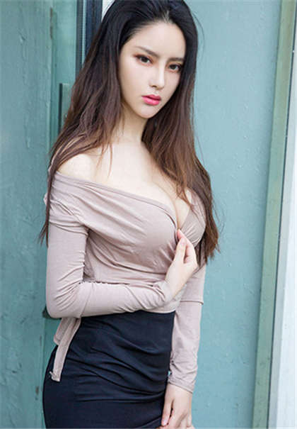 污文啊顶顶顶顶顶顶-口述火车上舔b_两性关系