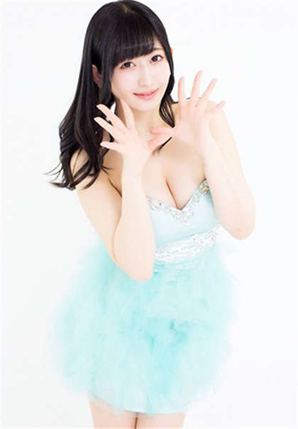 灌春药污文-公车宝贝腿开点给我磨_两性关系