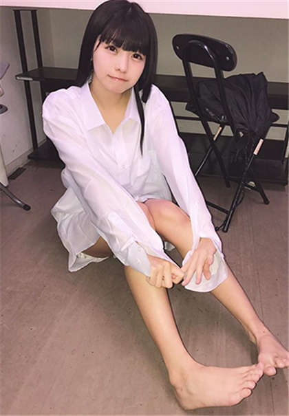 看的湿的小说推荐-上面吃奶下面湿_两性关系