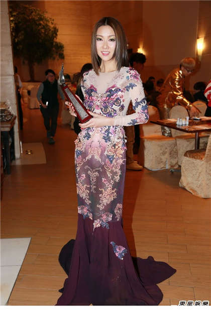 肉乎乎的小说-很肉的小说小说_两性关系