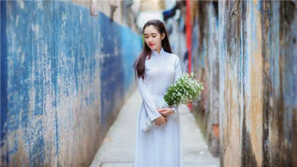 强奸黄小说片段-上课被同桌摸下面放跳跳蛋_两性关系