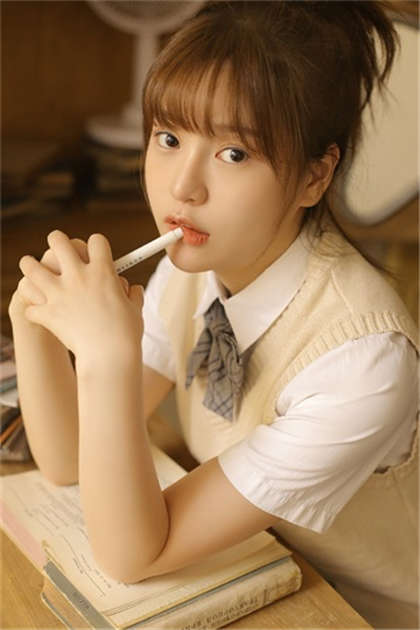 那一夜我被你上了-校园的很污的小故事_两性关系