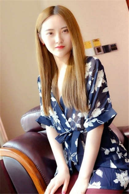 黄色小说片断-别在教室弄我了_两性关系