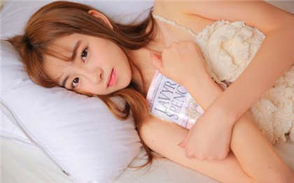 在车上肉小说-口述领导想口述领导吸我乳头_两性关系