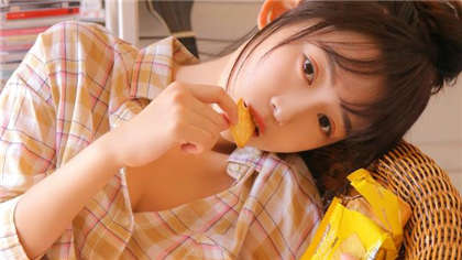 很黄很肉很色的小短文-带点小黄小黄的就行_两性关系