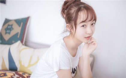 湿到底的小说-在阳台上他要了我_两性关系