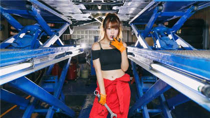 操人人h文-他不停地揉搓我的胸部_两性关系