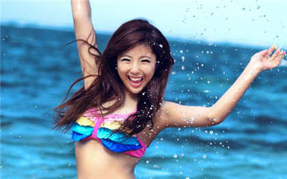 同桌不要在教室-先把自己弄湿小说_两性关系