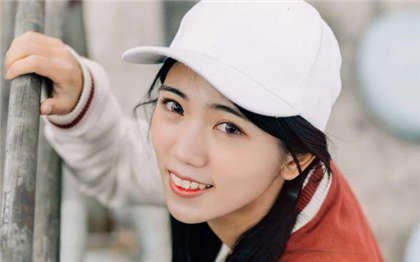 花液失禁-被老板强行摁到办公桌_两性关系