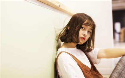 h文np高黄-我被三个人同时舔吃b允吸乳头_两性关系