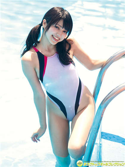 嗯,啊,好舒服,再进去点-被老头下药玩好爽_两性关系