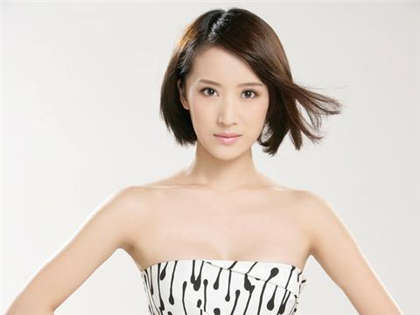 污的你床上秒湿的文-屋内一幕看得我血脉膨胀_两性关系