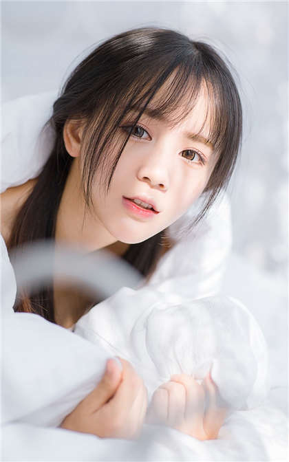 我和中年熟妇的真实经历-上课女同桌用手给我解决_两性关系