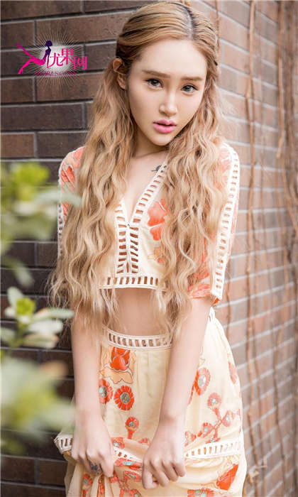 一女n男h-边摸边吃奶边做_两性关系