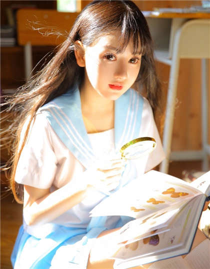 在教室里的班长上课h我-不要舔那里_两性关系