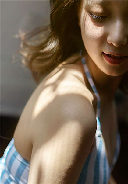 别吸了haotong-奶子真大插死你个骚货_两性关系