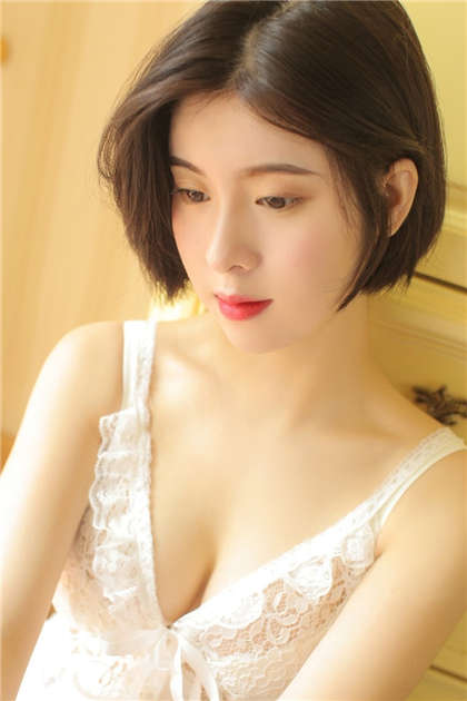 小说言情比较污老师-女朋友把胸挺起来让我吃_两性关系