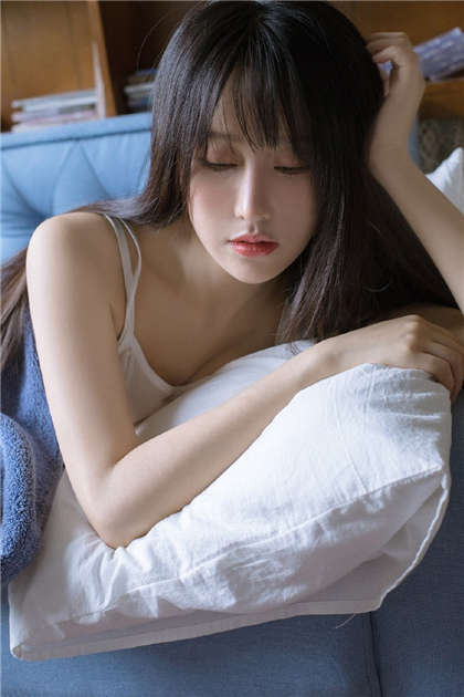 京子安东-看了大概十分钟的黄色小说_两性关系