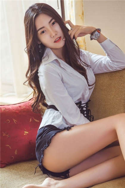 黄文教室里-吸奶头很爽_两性关系