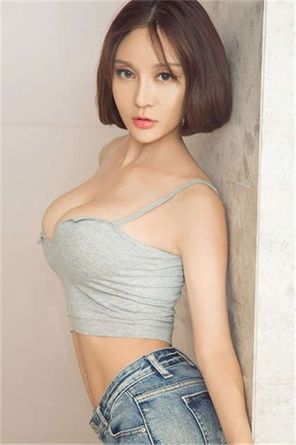 看黄污饮件-少爷花茎被硕大狠狠地撞击_两性关系