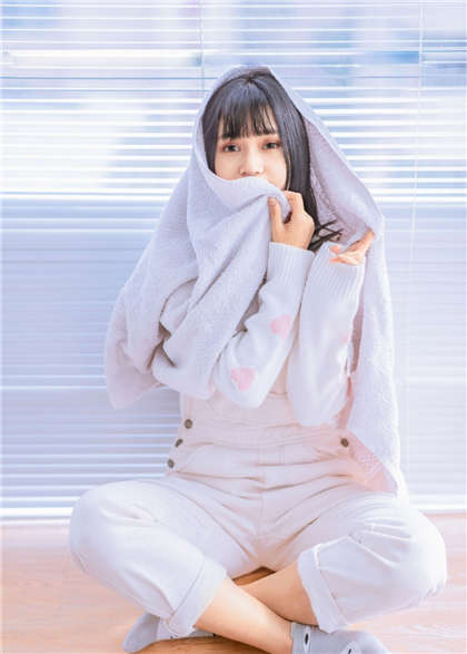 嗯,快,啊噢啊-放松太紧动不了叫出来_两性关系