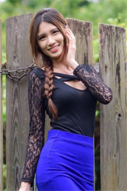 两根硕大挺进我下面-老师让我剥开她的黑森林故事_两性关系