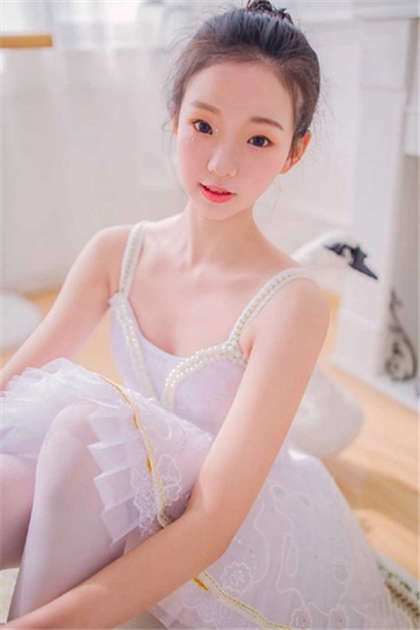 污到你那里湿的很黄小说-丝袜空姐系列言情合集_两性关系